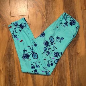 ⭐️5/$25⭐️ LuLaRoe one size leggings